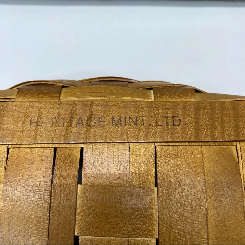 Canadian Maple Basket heritage mint